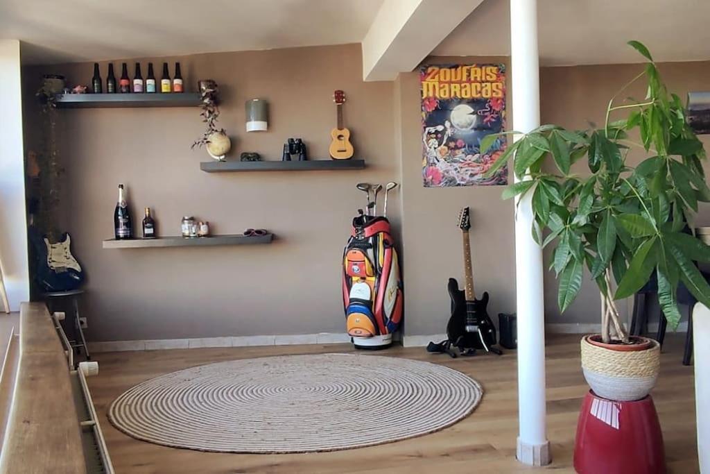 Duplex Atypique Dans La Cite Medievale Laon Exteriér fotografie